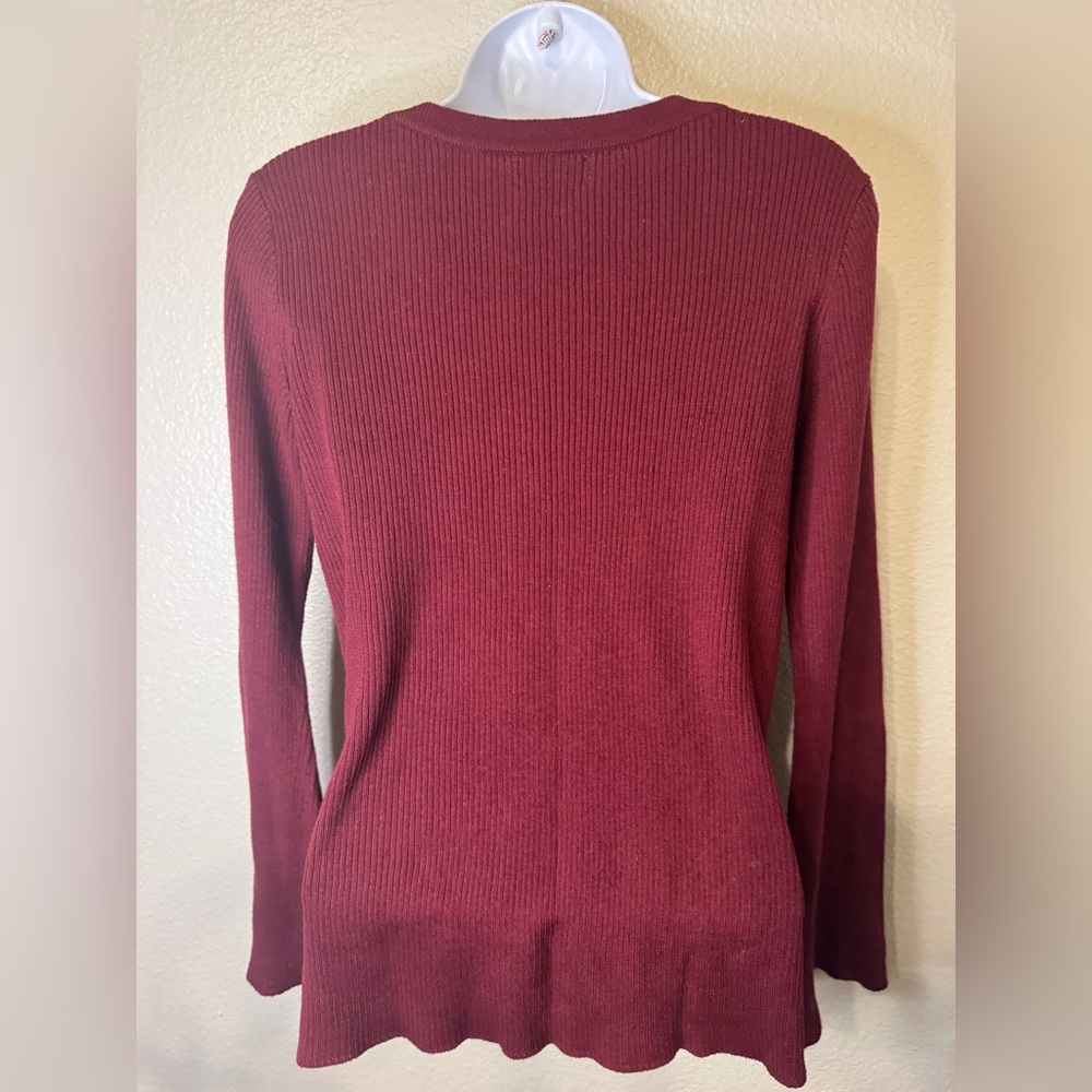Old Navy Burgundy Ribbed Knit Sweater Small - Picture 2 of 3